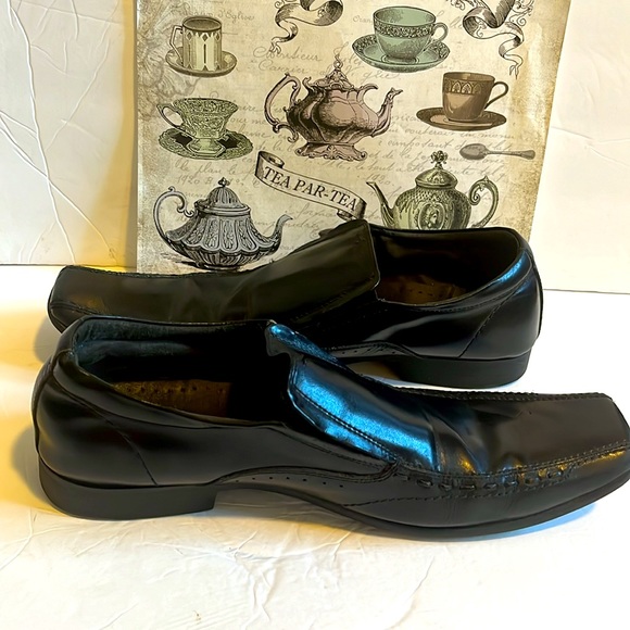 Steve Madden Other - Steve Madden Mens black Leather Loafers Sz 10 dress business special occasions